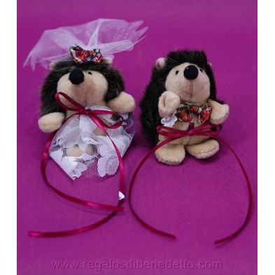 Pareja de ratones porta alianzas