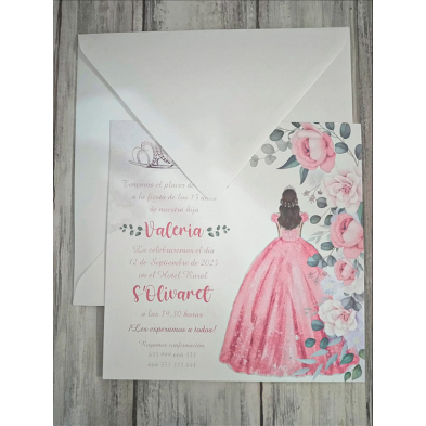 Invitación chica quinceañera rosa