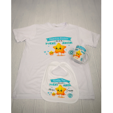 Conjunto camiseta y babero primer día de la madre juntos 