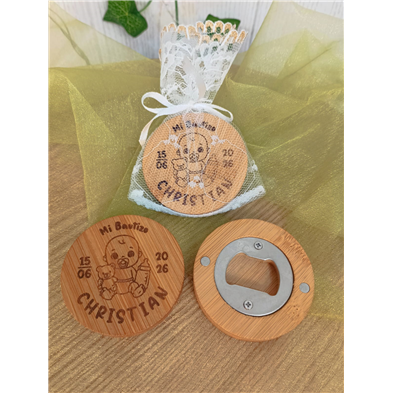 Abridor madera con imán bautizo grabado bebé niño